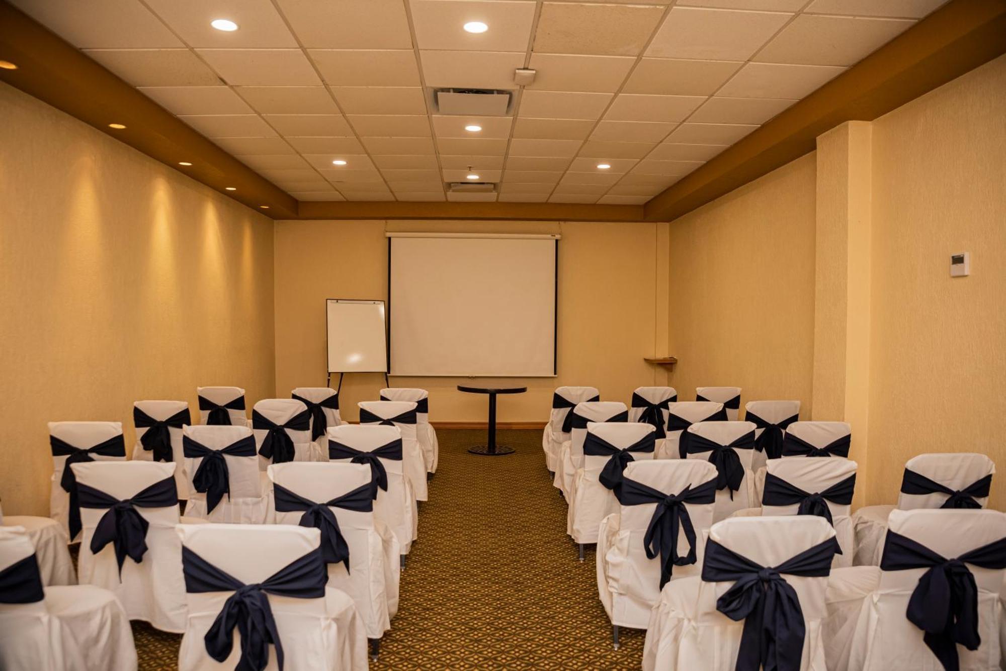 Holiday Inn La Piedad By Ihg Luaran gambar
